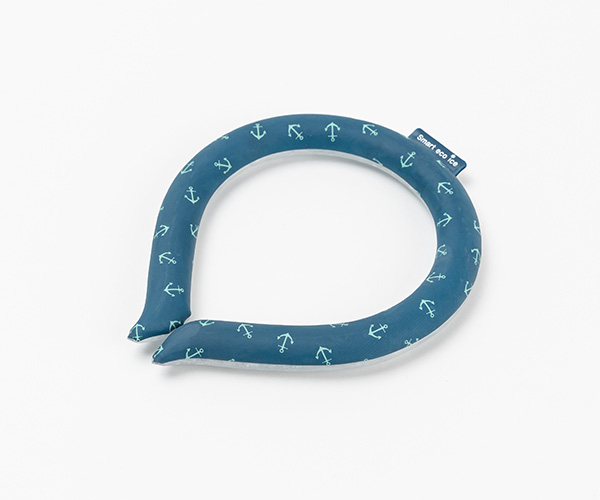 항균효과와 다양한 디자인의 쿨링 넥밴드